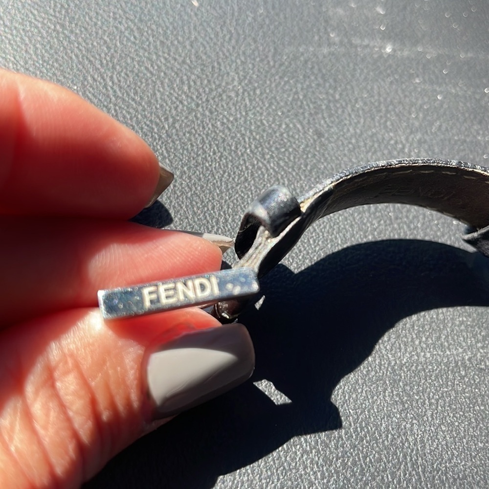 FENDI watch black leather band with chrome hardware With RARE black face - Picture 6 of 8
